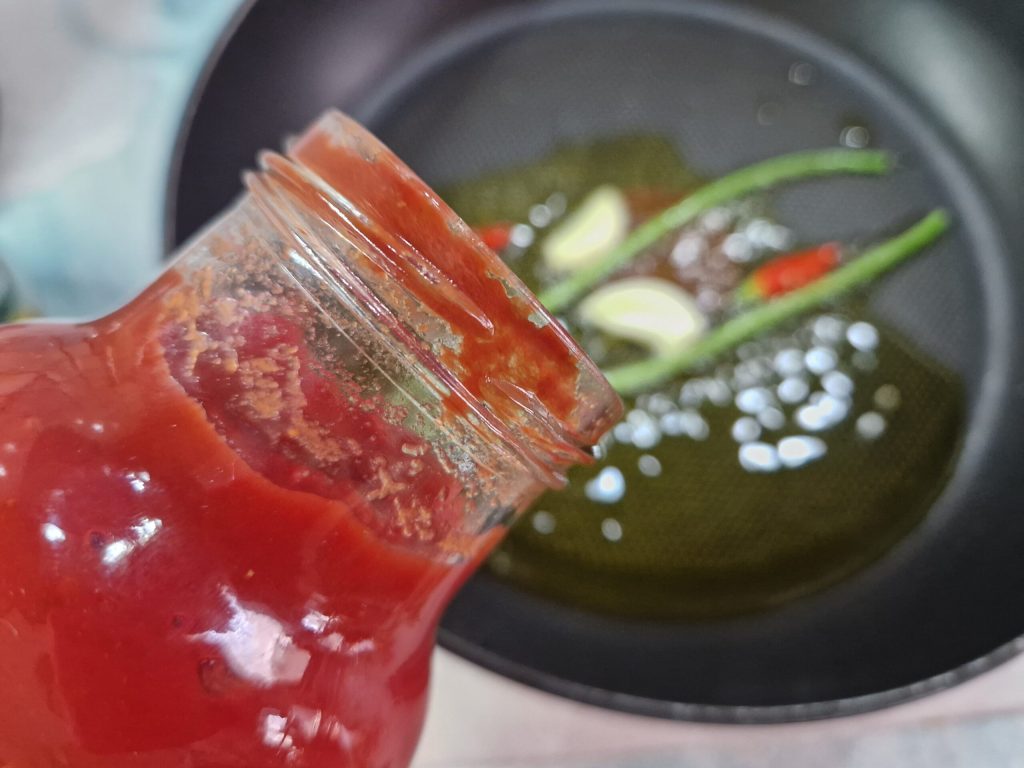 Knoblauch Öl Chili Passata