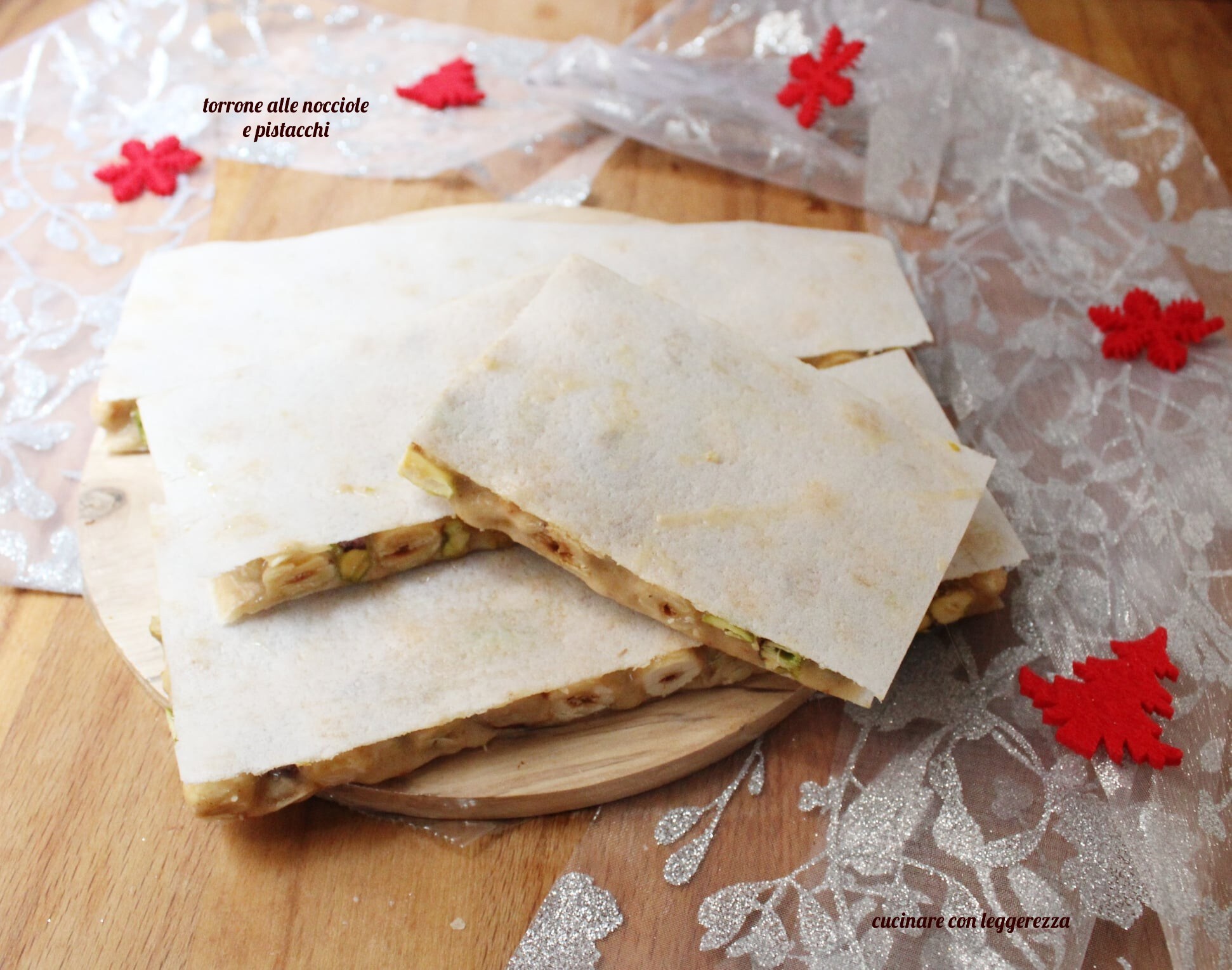 Nougat mit Haselnüssen und Pistazien