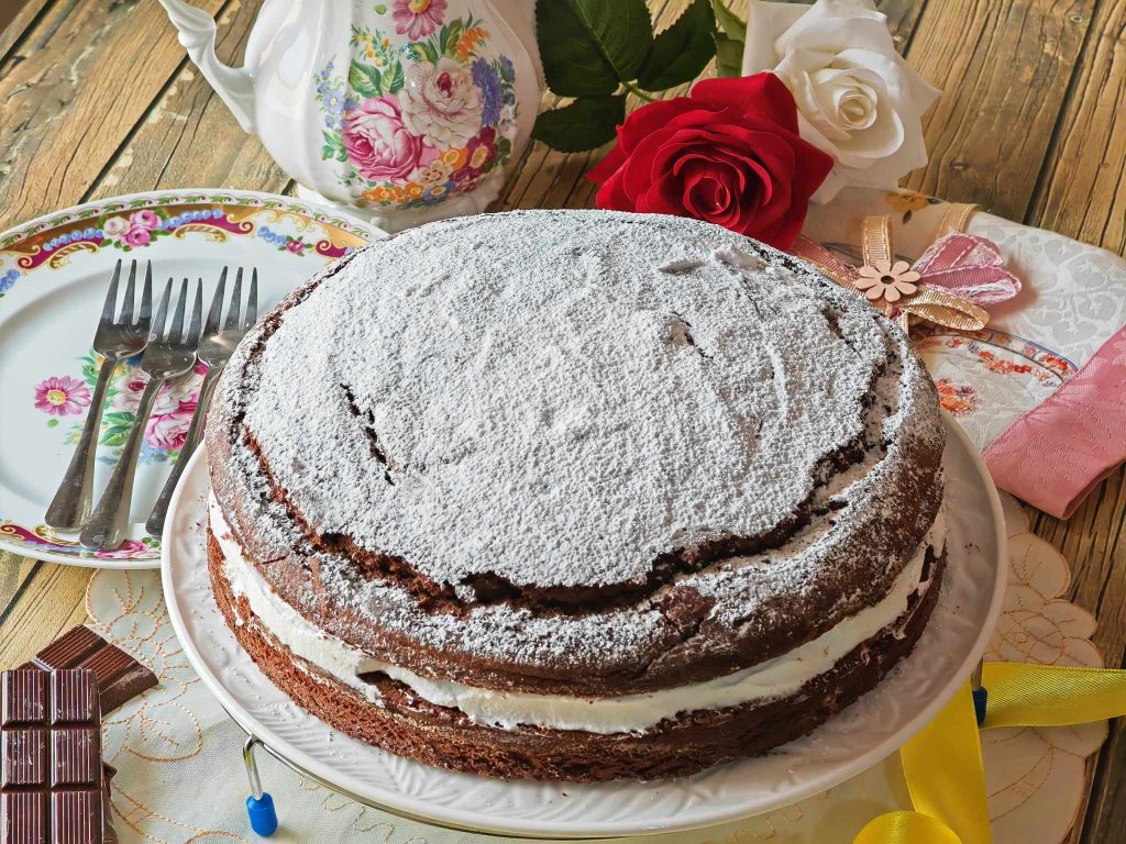 Schokoladen-Sahne-Torte