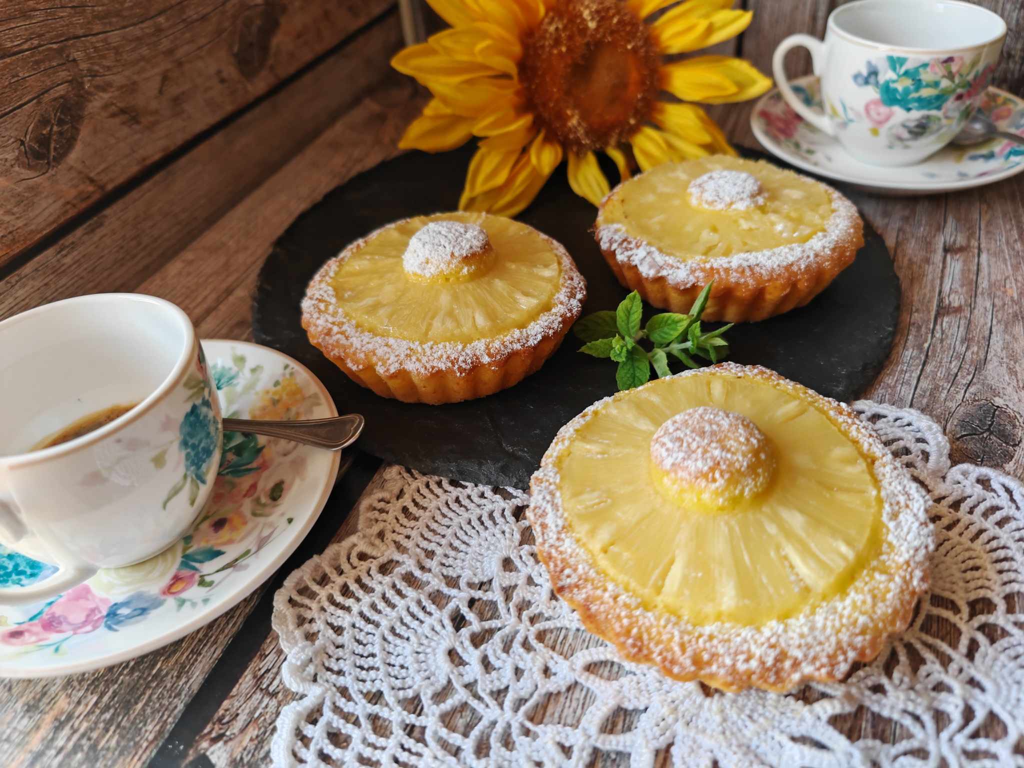 Weiche Ananas-Törtchen