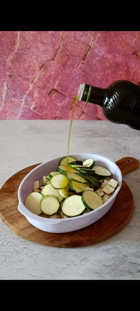 Wir kochen Zucchini und Auberginen