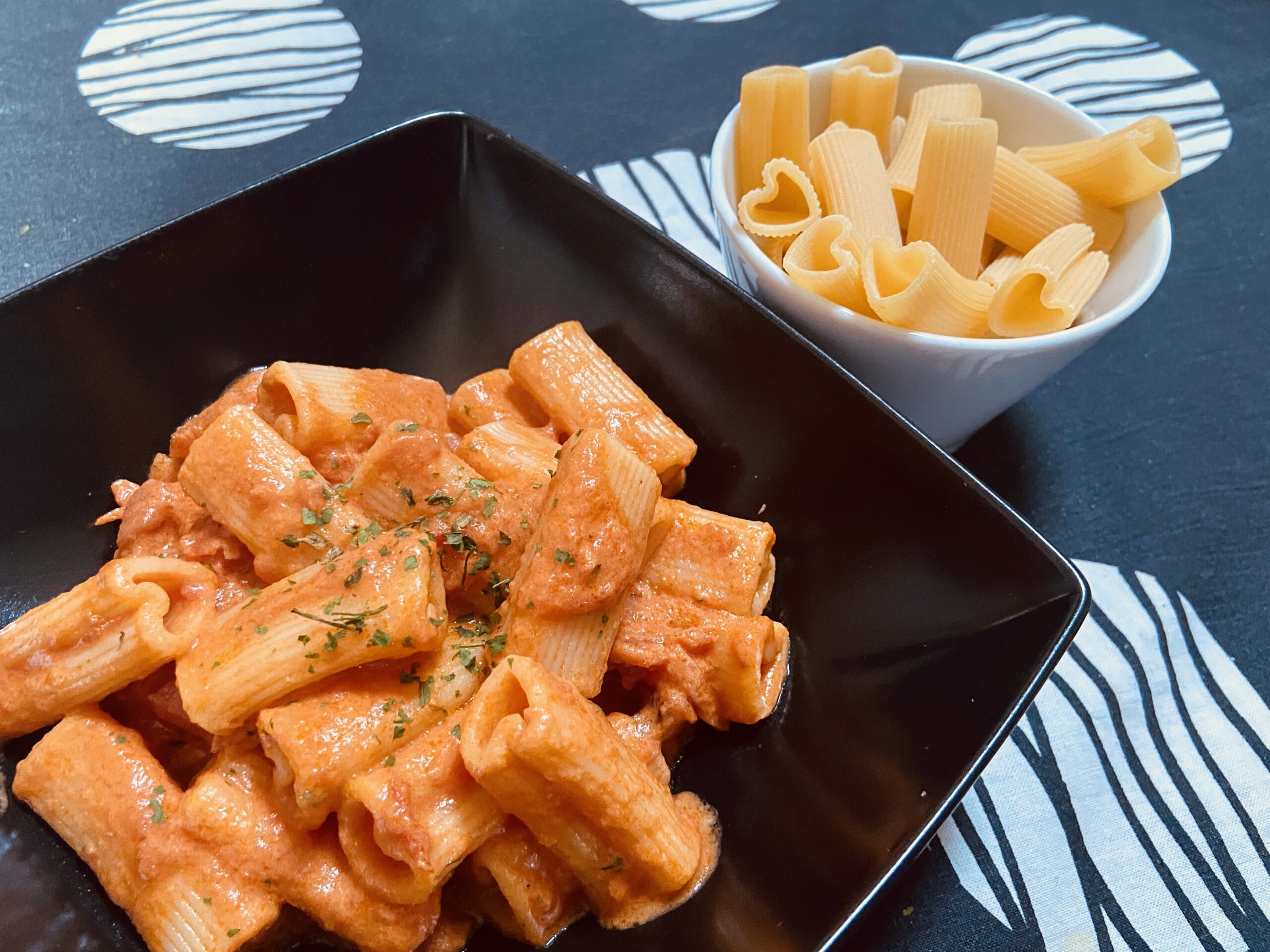 Rigacuore mit Sahne