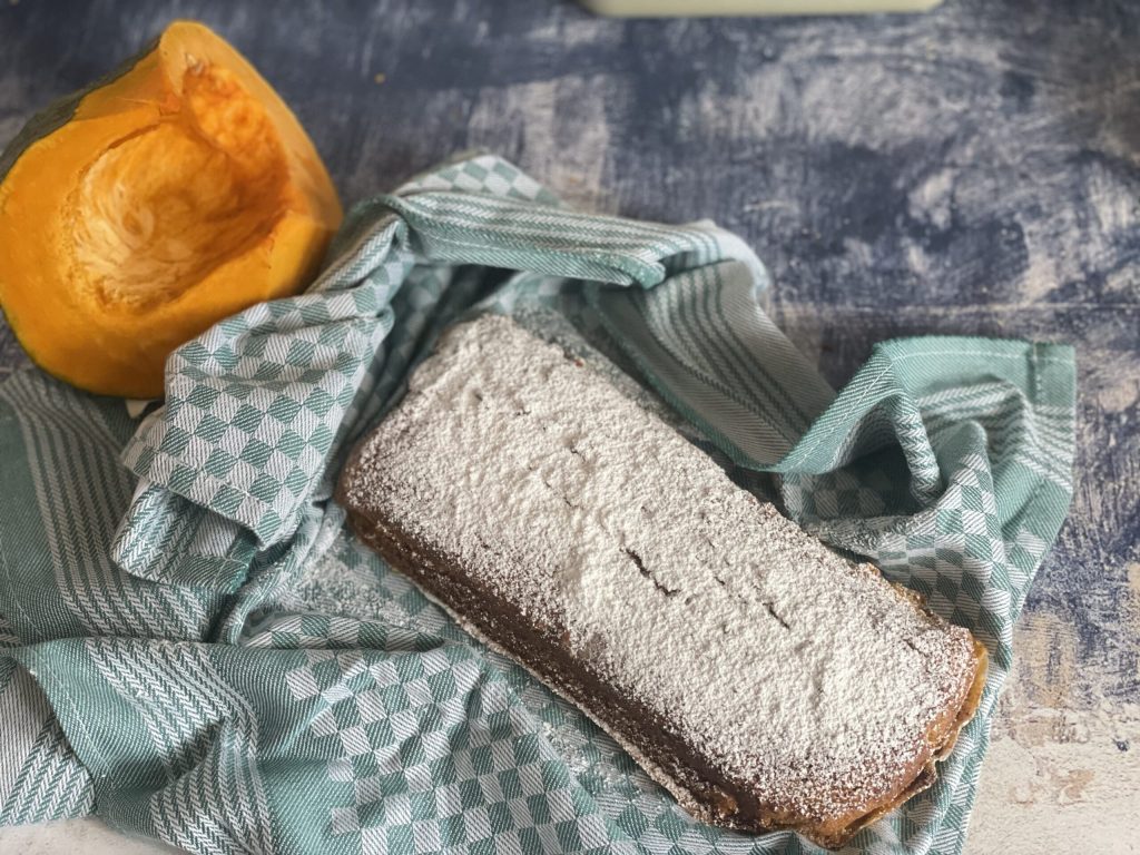 Veganer Kürbis-Plum-Cake