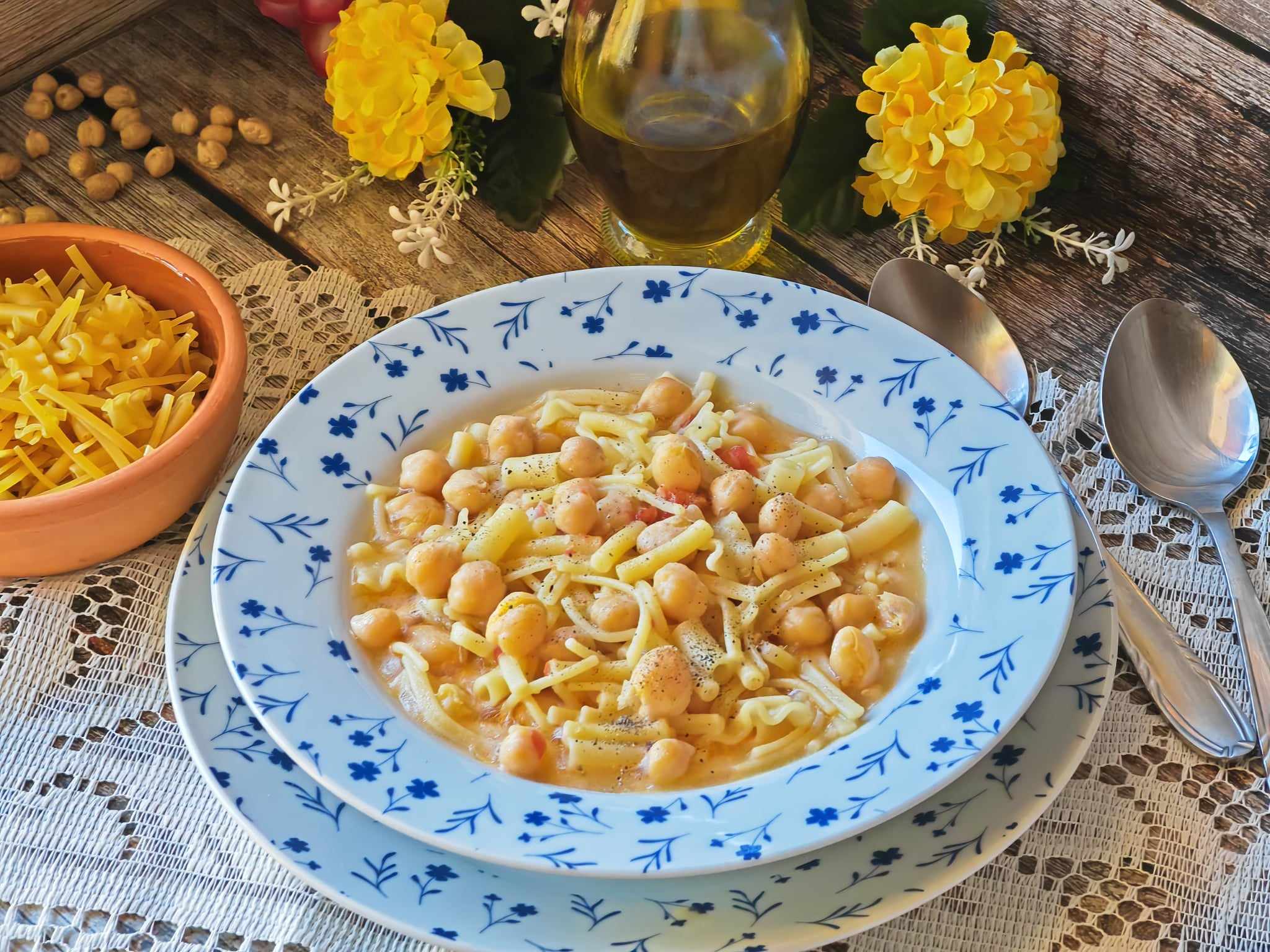 Pasta und Kichererbsen