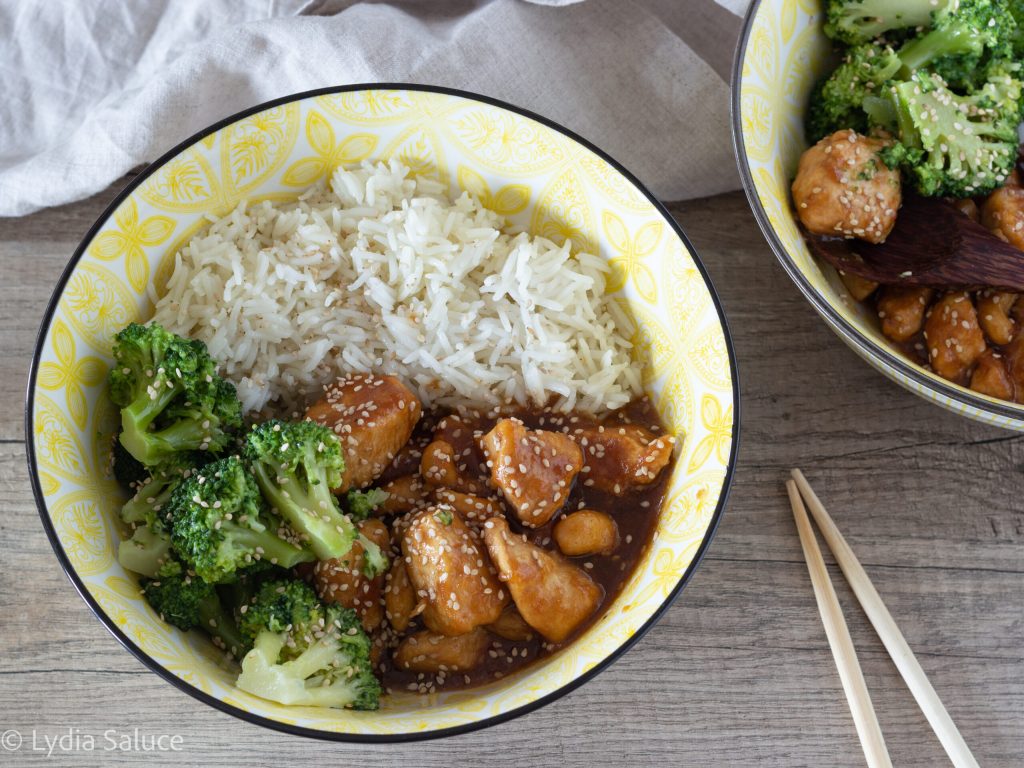 Hähnchen mit Cashewnüssen