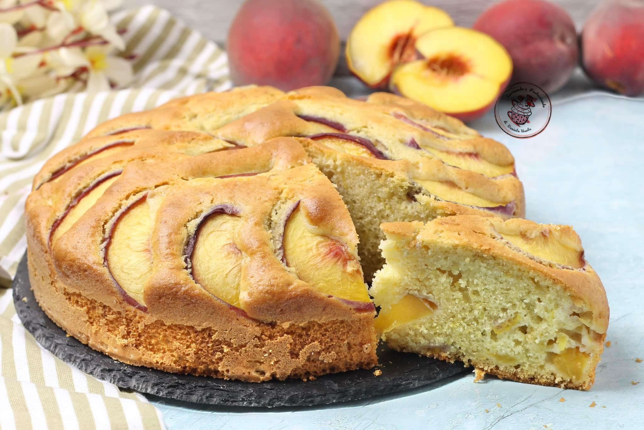 Pfirsich Biskuitkuchen