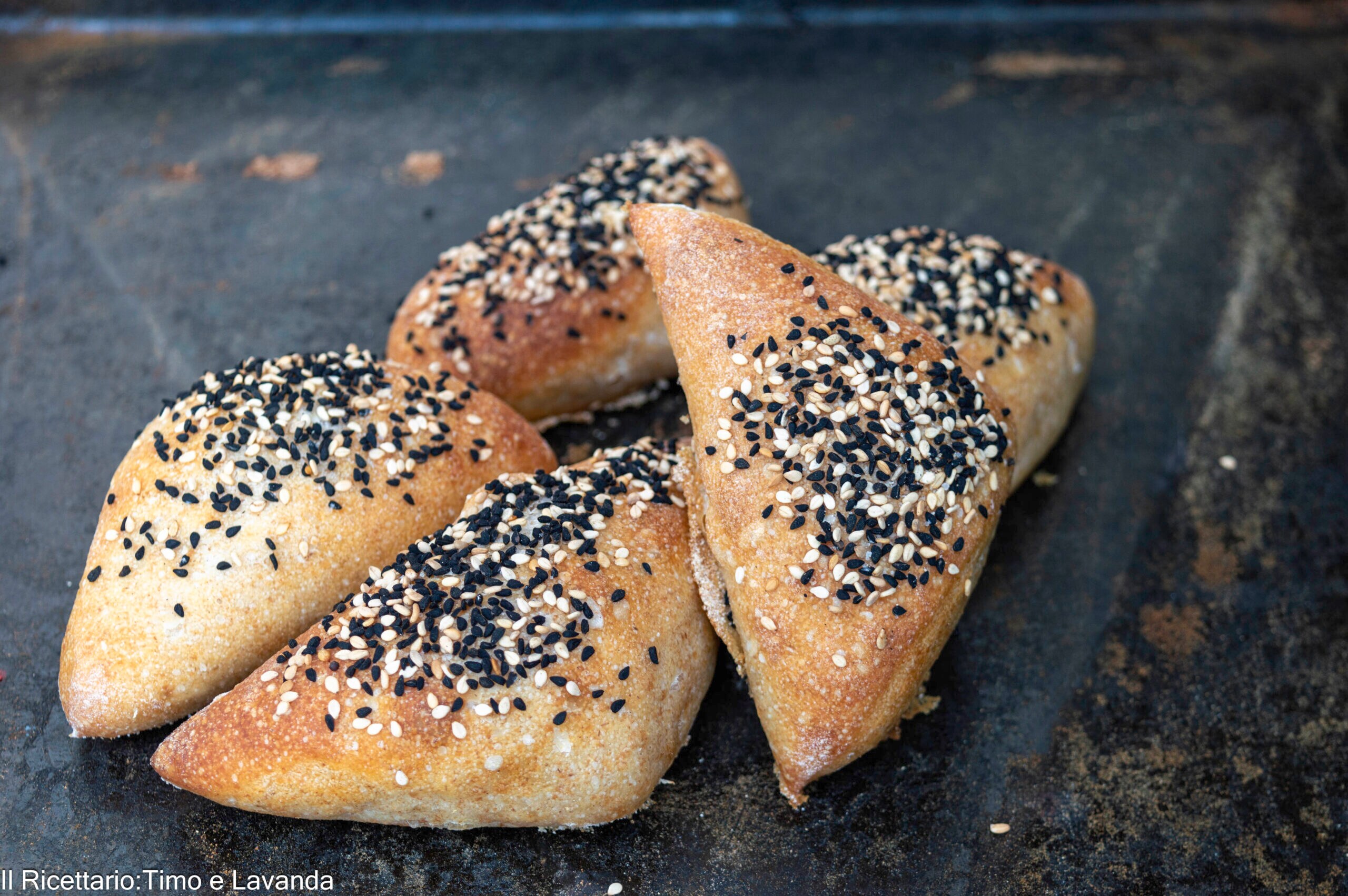 Brötchen mit weißem Roggenmehl