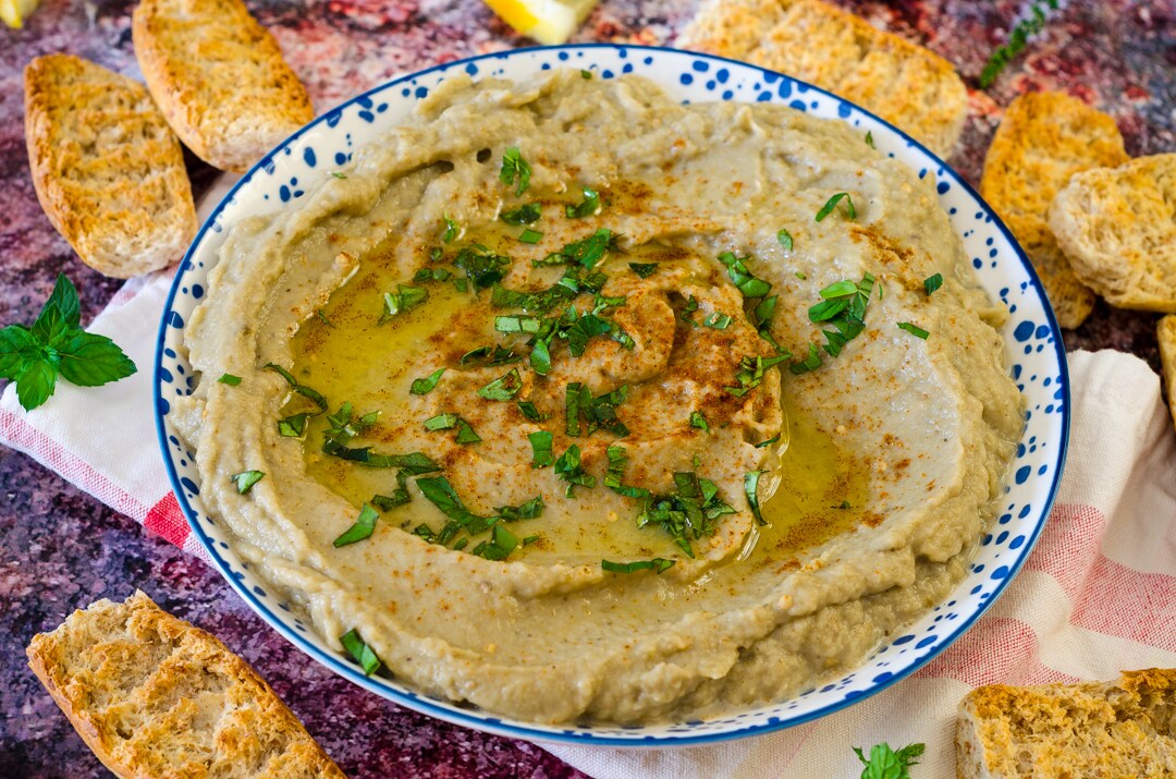 Babaganoush, einfaches und leckeres Auberginenkaviar-Rezept!