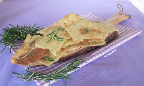 Kamutfladenbrot mit Rosmarin
