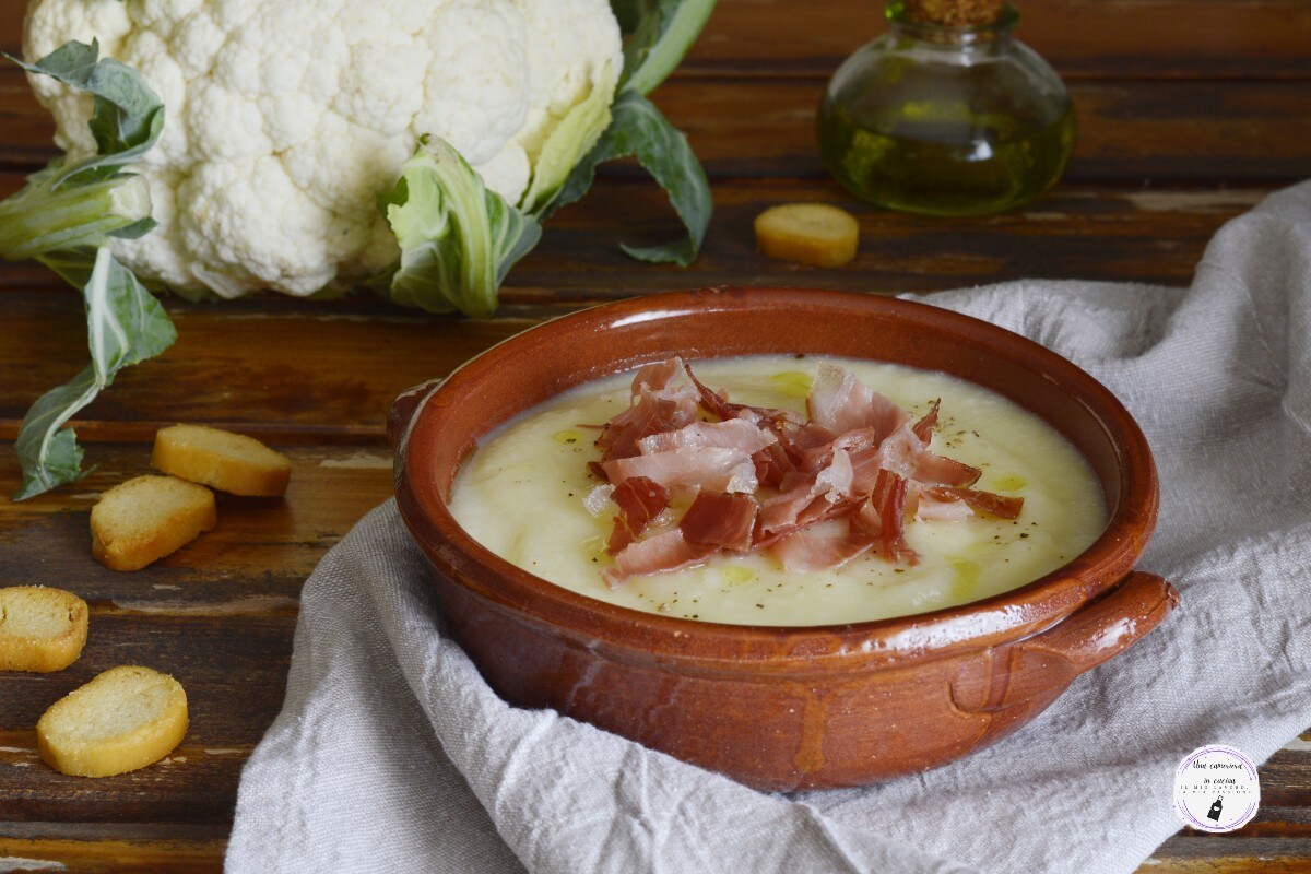 Blumenkohlsuppe mit Speck