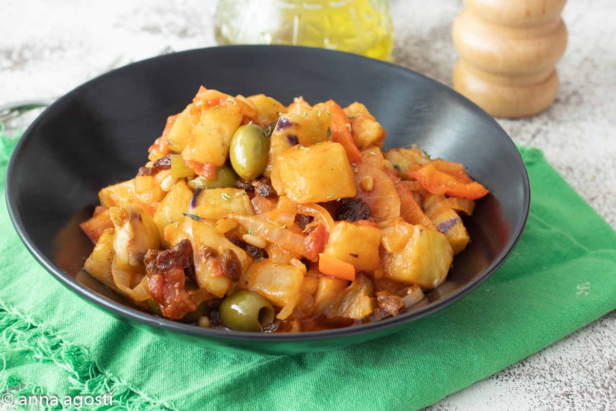 Caponata aus Auberginen und Paprika