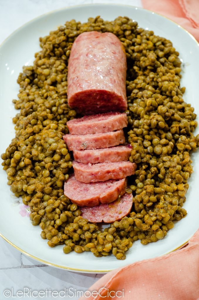 Cotechino und Linsen