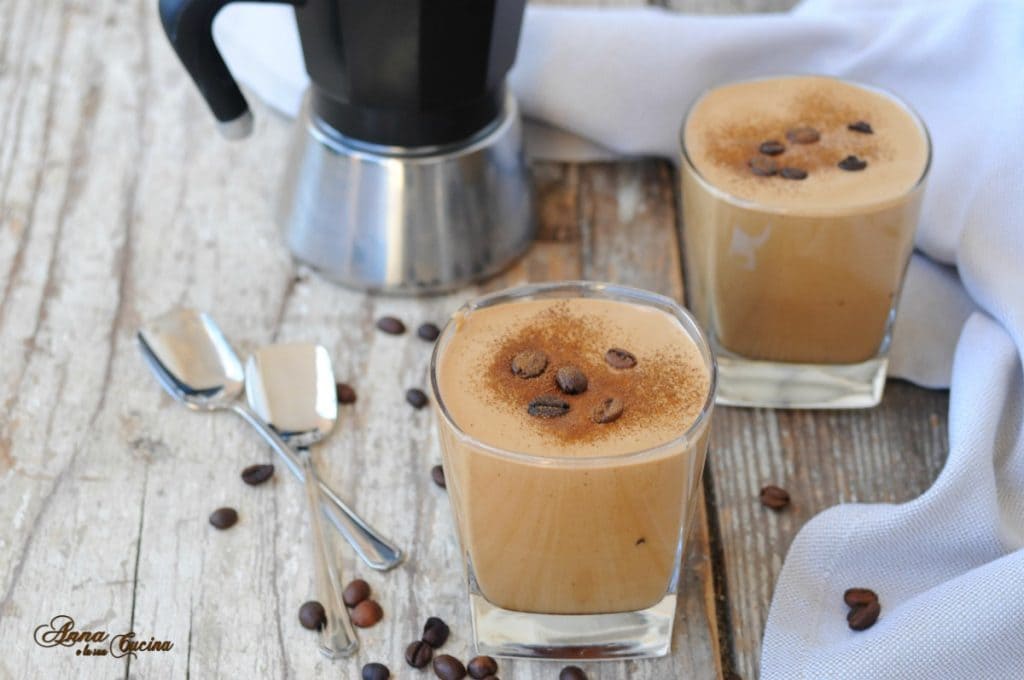Leichte Kaffeecreme ohne Fett