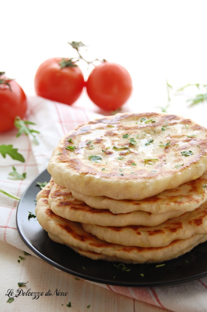 pita-brot - griechisches Pita oder arabisches Brot