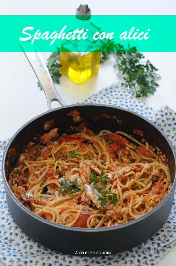 Spaghetti mit frischen Sardellen