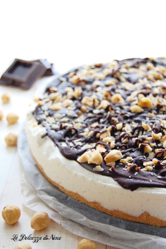 Eiskuchen Herz aus Sahne