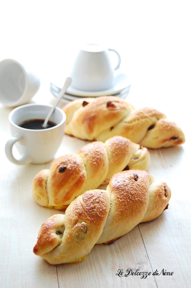 brioche mit Rosinen