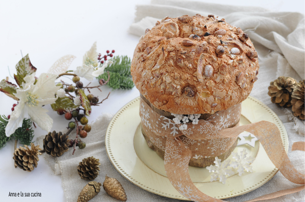 Mandel-Panettone mit Orange