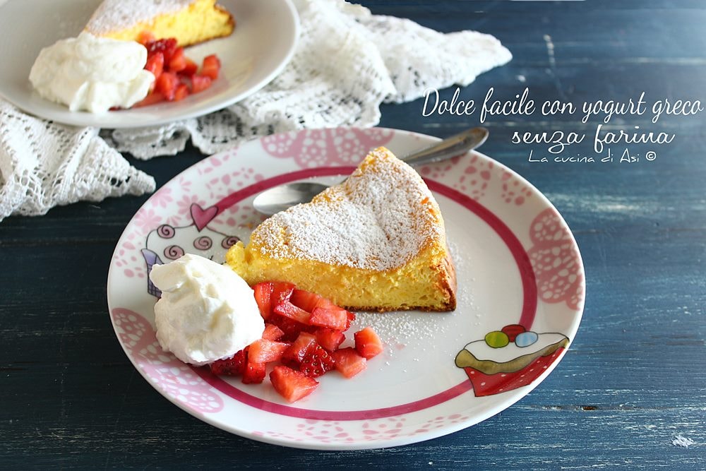Einfaches Dessert mit griechischem Joghurt ohne Mehl