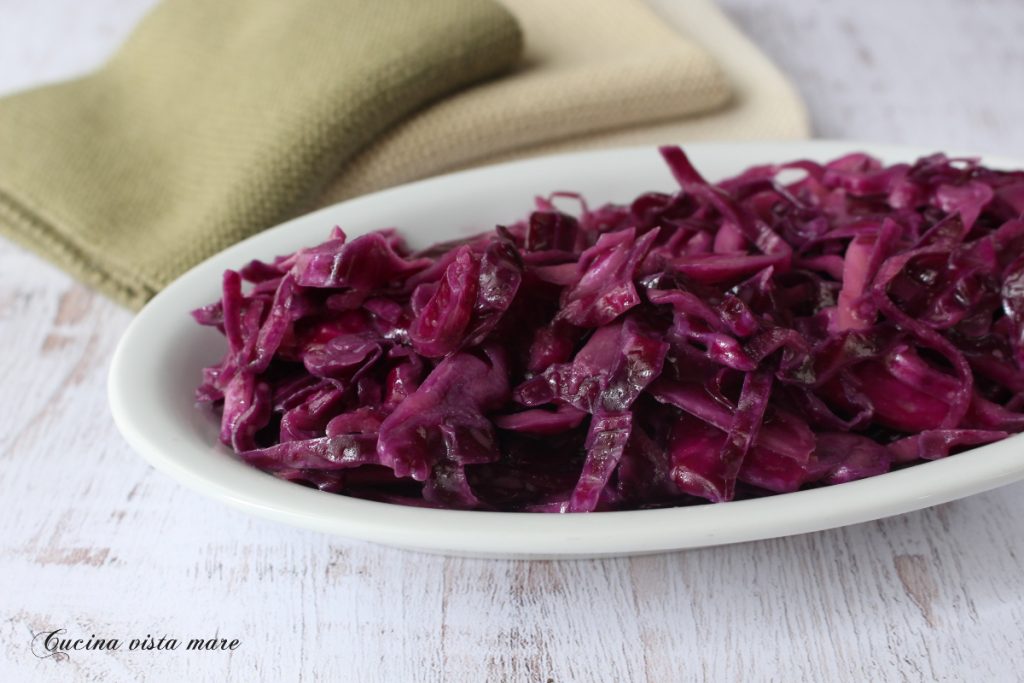 Eingelegter Rotkohl Küche mit Meerblick