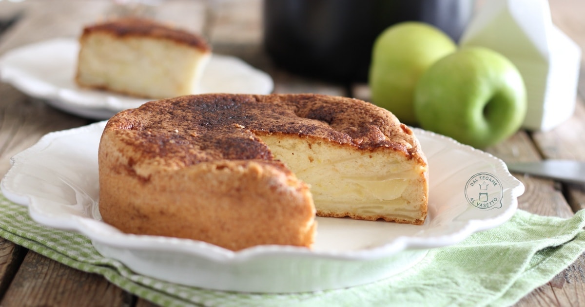 Eiweiß- und Apfelkuchen in der Mikrowelle