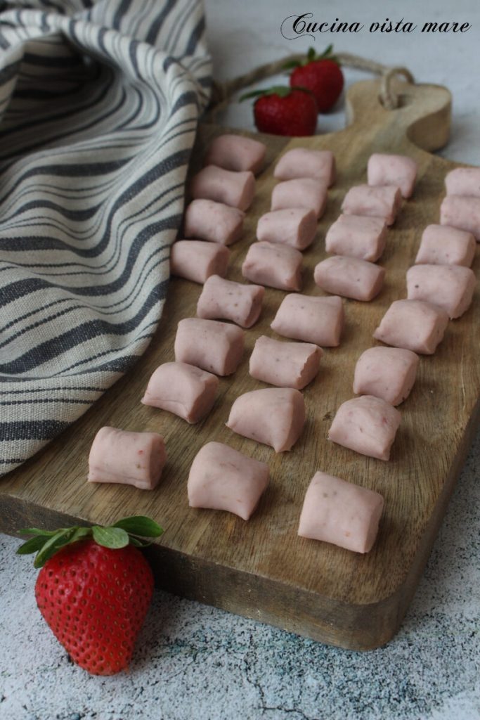 Erdbeer-Gnocchi Küchensicht Meer