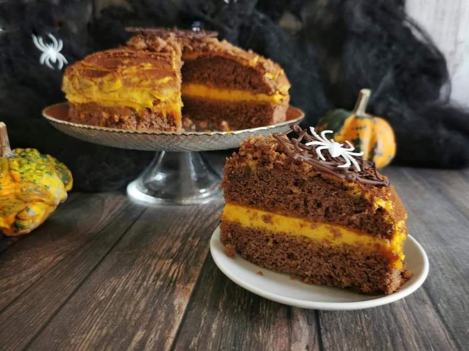 SCHOKOLADENKUCHEN MIT KÜRBISCREME