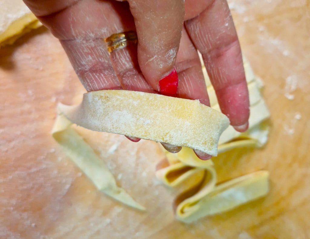 Hausgemachte Eierpappardelle