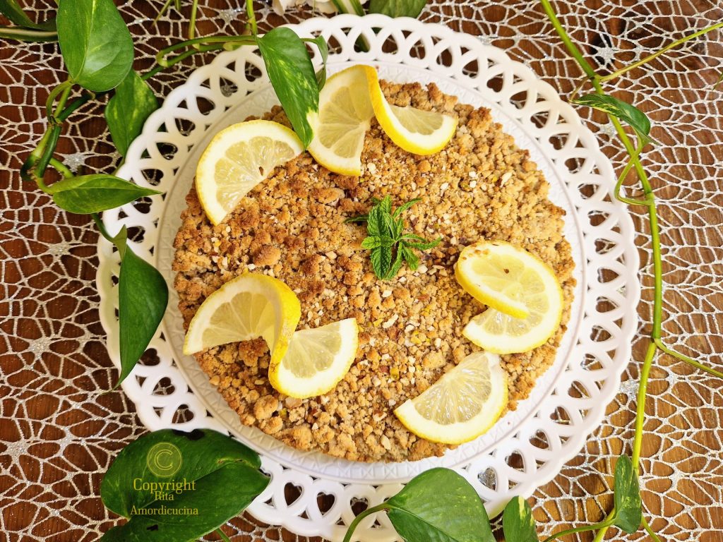 Der Streuselkuchen mit Zitronenkompottfüllung