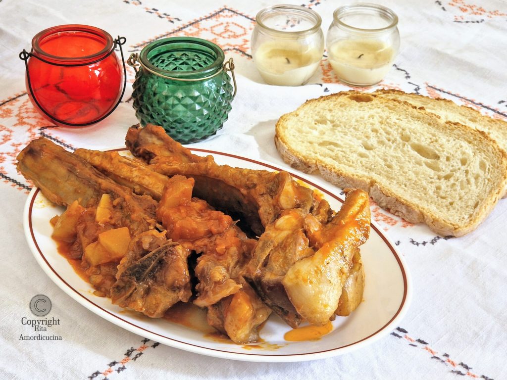 Schweinerippchen in Sauce