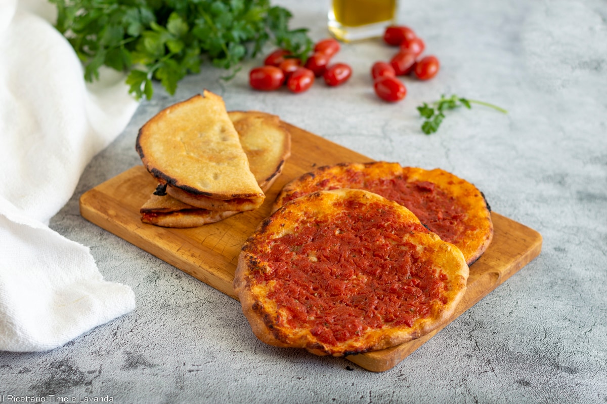 Glutenfreie rote Pizzetten