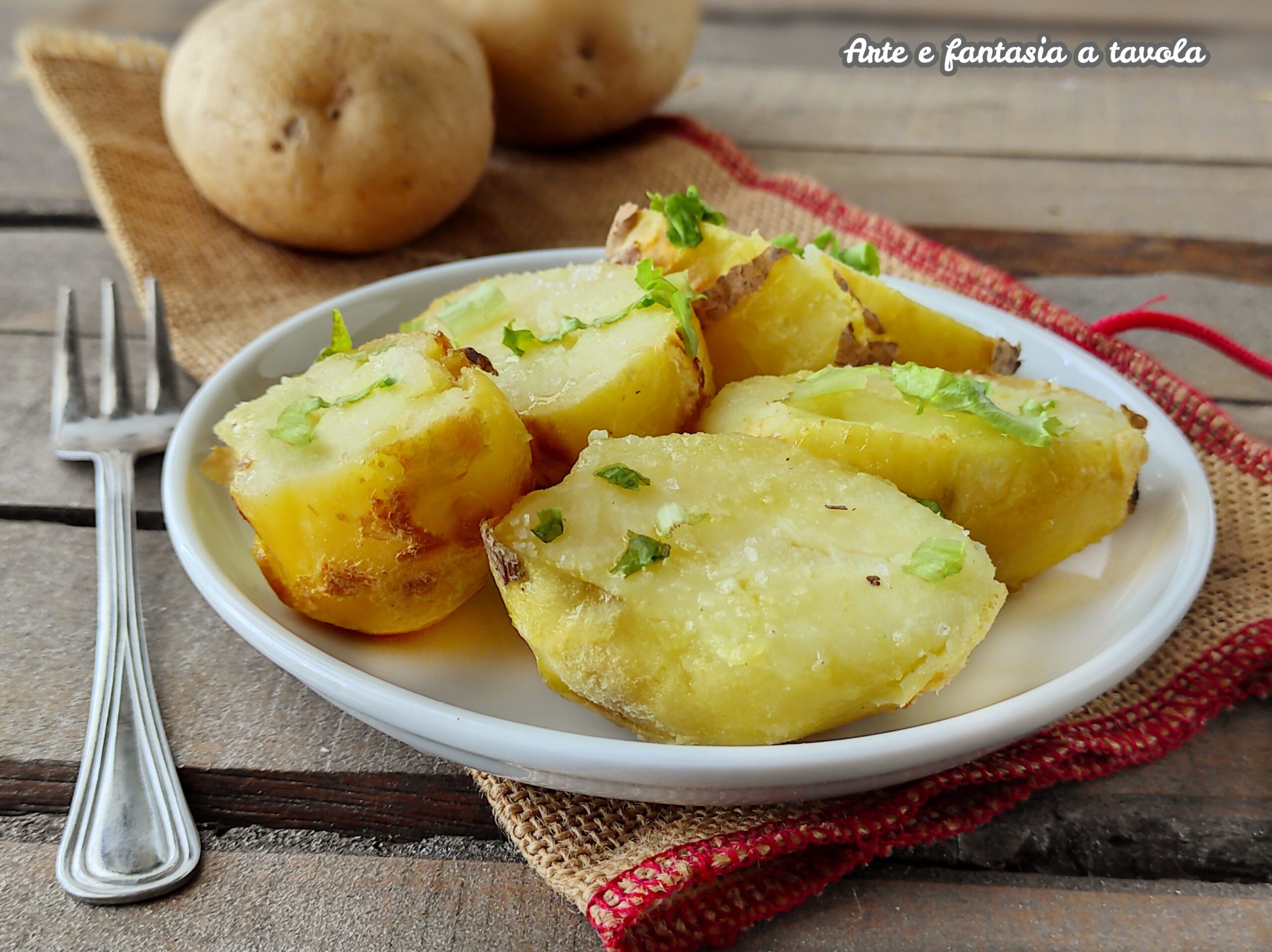 Ganze Kartoffeln in der Heißluftfritteuse