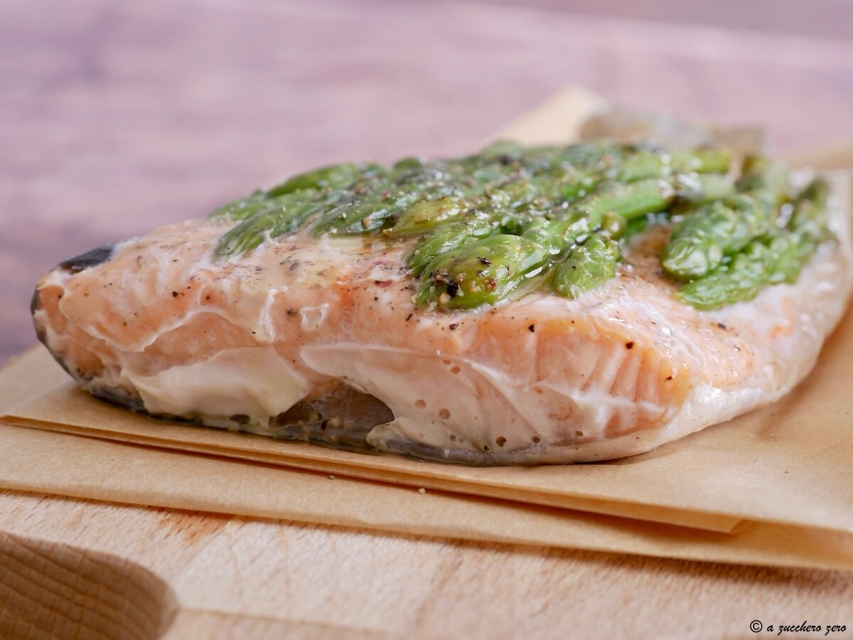 Gebackener Lachs mit leichten Spargeln