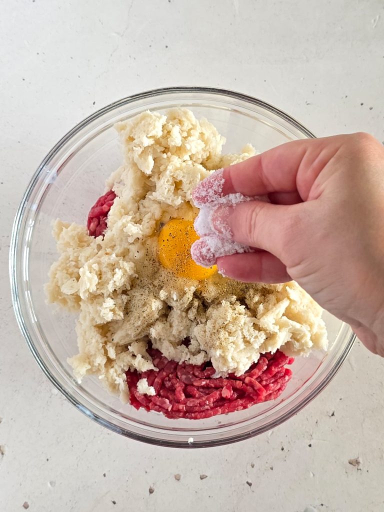 Gefüllte Paprikaschoten mit Fleisch