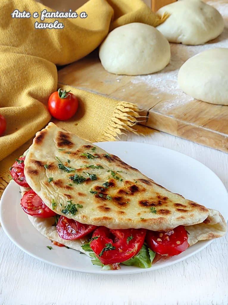 Gefüllte Pfannenfocaccia