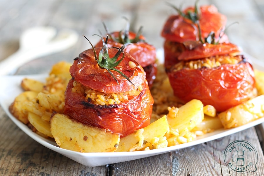 Gefüllte Tomaten in der Heißluftfritteuse