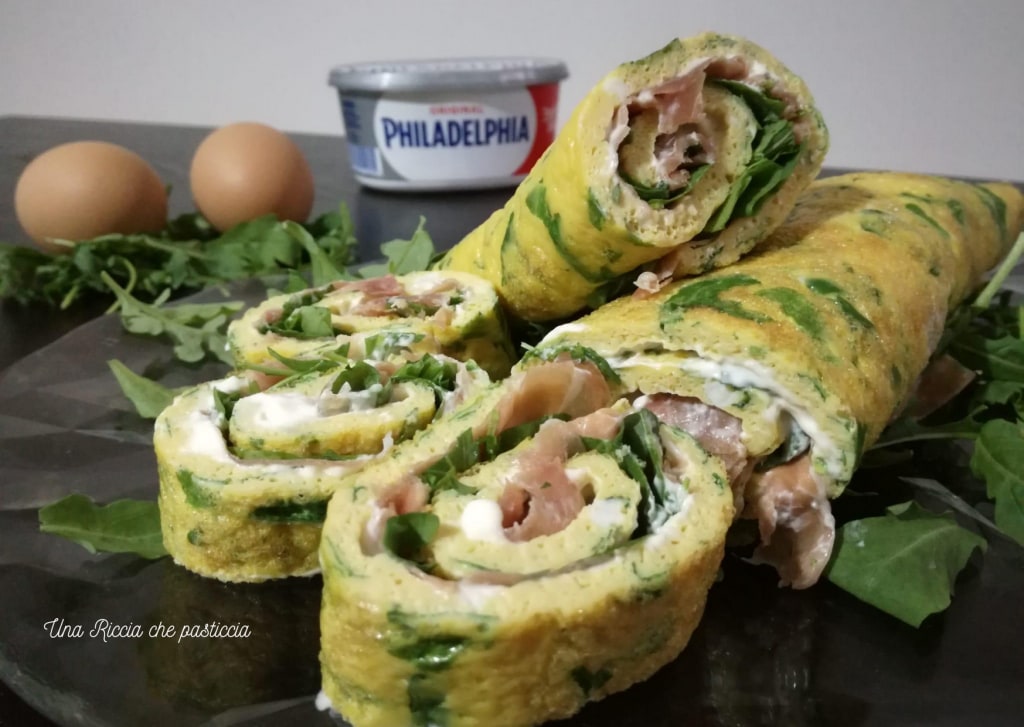 gefülltes Omelett-Roulade