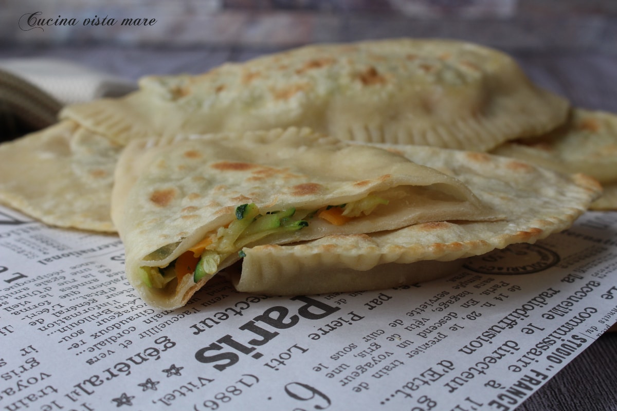 Gemüse-Panzerotti