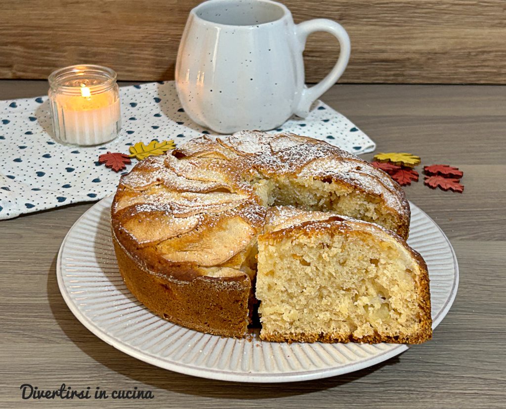 Glutenfreier und laktosefreier Apfel-Joghurt-Kuchen