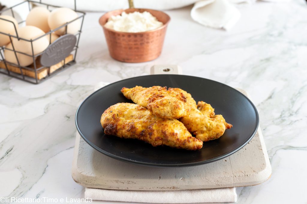 HÄHNCHENFILETS MIT KOKOSMEHL