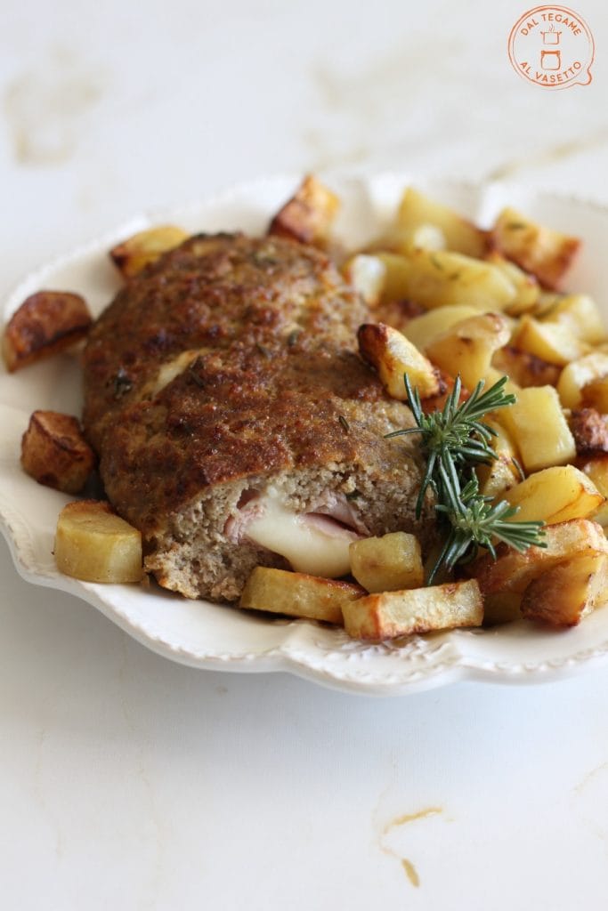 Hackbraten mit Kartoffeln in der Heißluftfritteuse