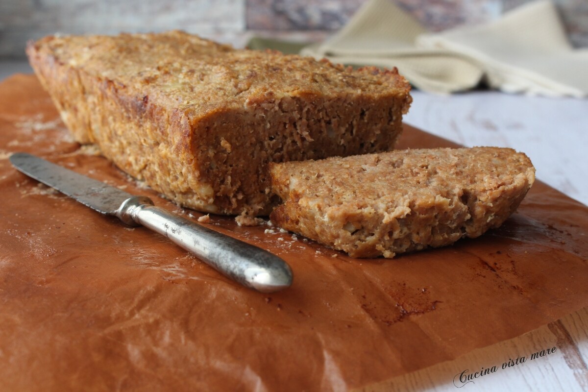 Hackbraten mit Tomaten