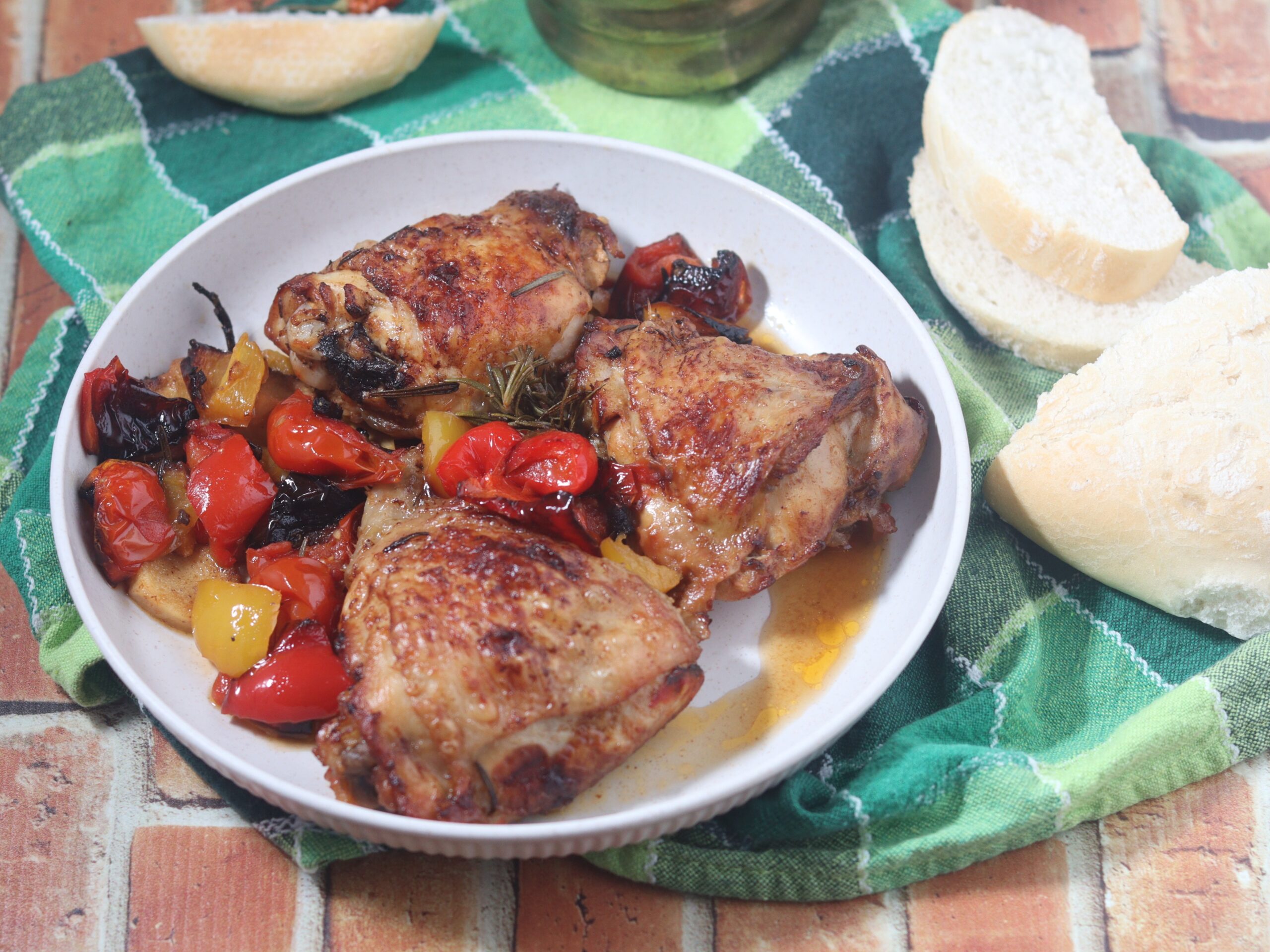 Hähnchen mit Paprika in der Heißluftfritteuse
