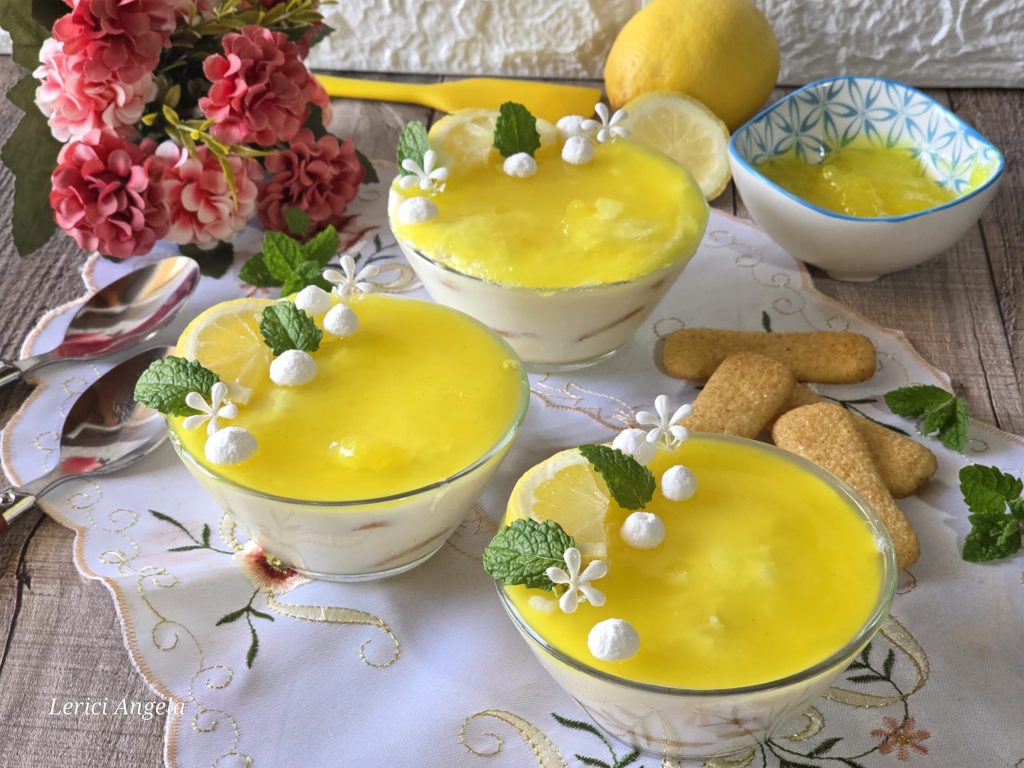 Zitronen-Tiramisu ein frisches und cremiges Dessert