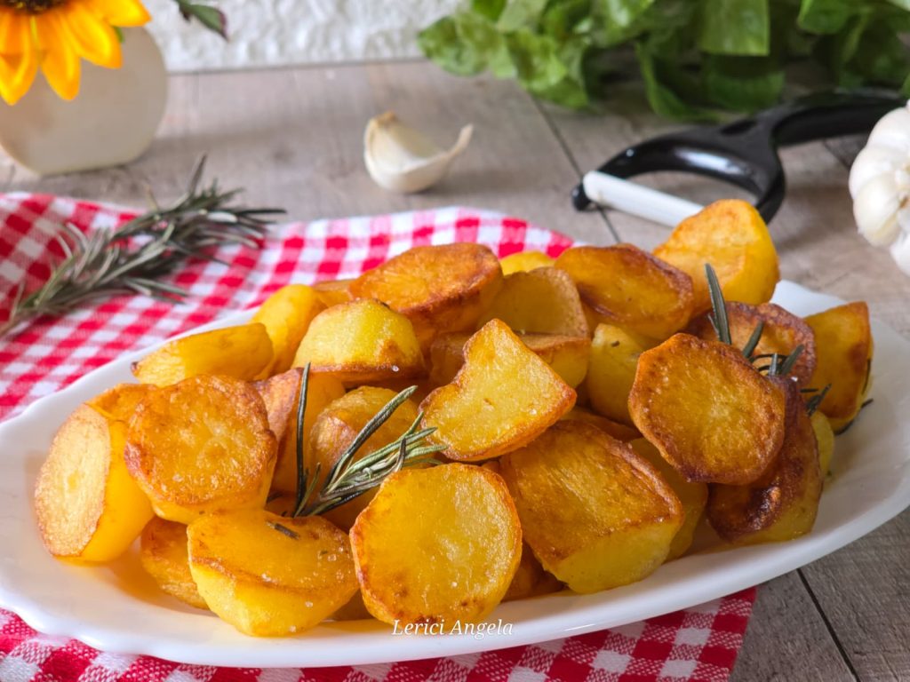 Knusprige Bratkartoffeln in der Pfanne