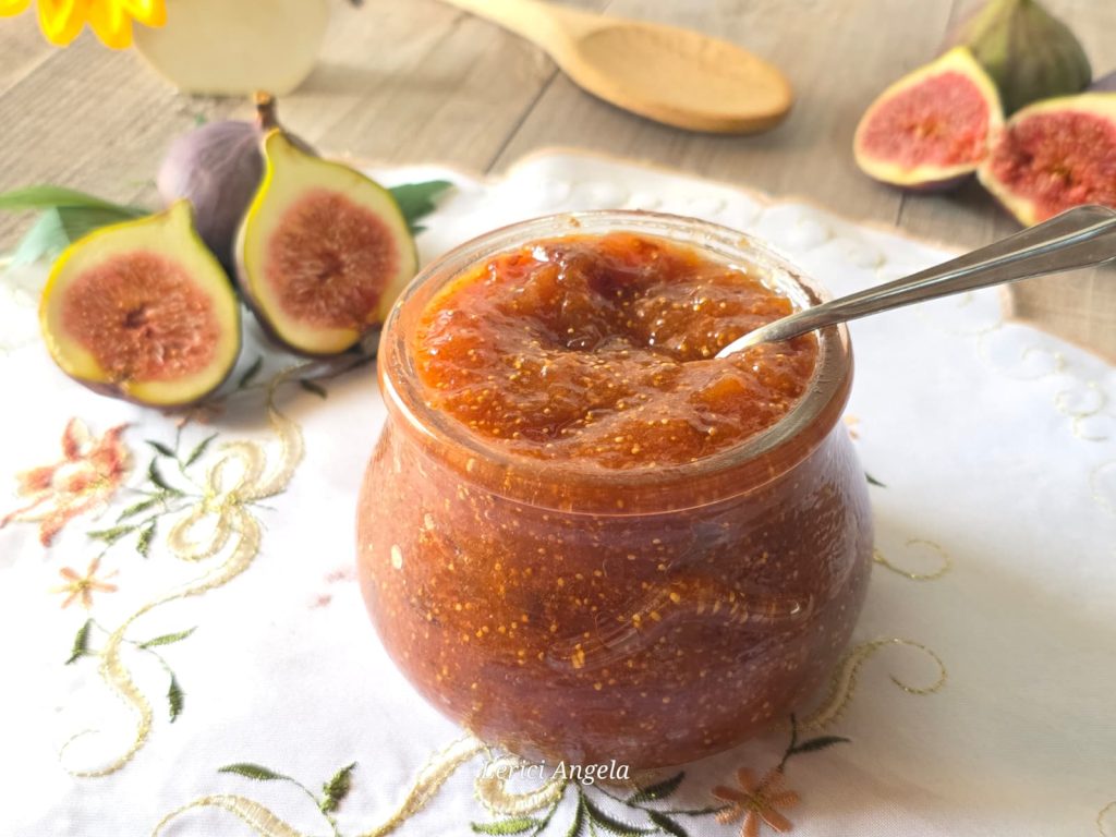 Einzigartige Feigenmarmelade mit Zimt und wenig Zucker