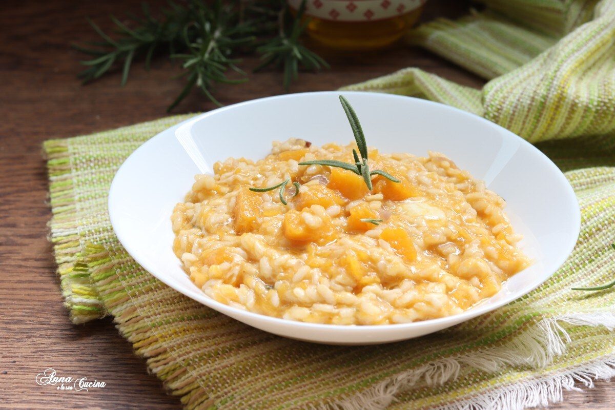 Cremiges Risotto mit Kürbis und Scamorza