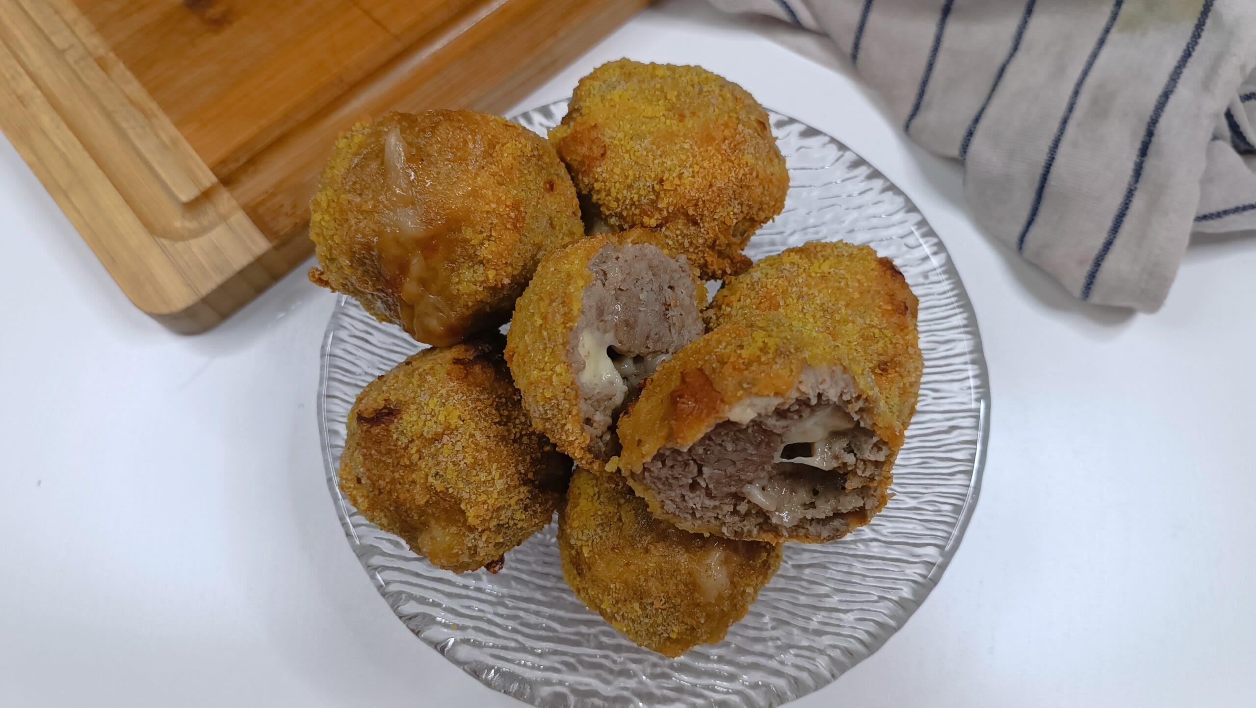 Fleischbällchen in der Heißluftfritteuse: Knusprig, Leicht und Lecker