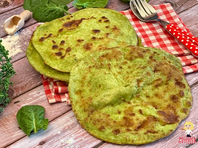 EINFACHE SPINAT-PIADINA zum Füllen