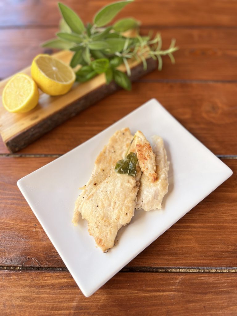 Hähnchenschnitzel mit Salbei und Zitrone